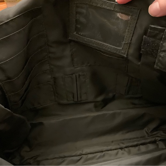 Multi Pocket Durable Vegan Faux Leather Silver Hardware Active Cary Bag! - Picture 10 of 16